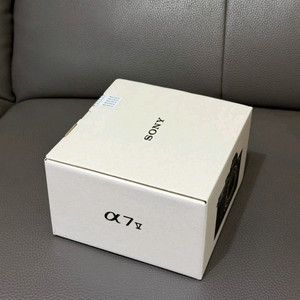 소니 a7m5 이미지