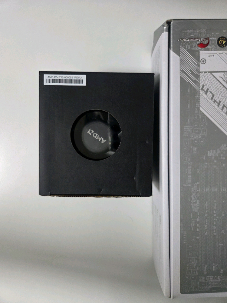 5600x + B550메인보드 + ddr4 16gb 3200x2개 이미지