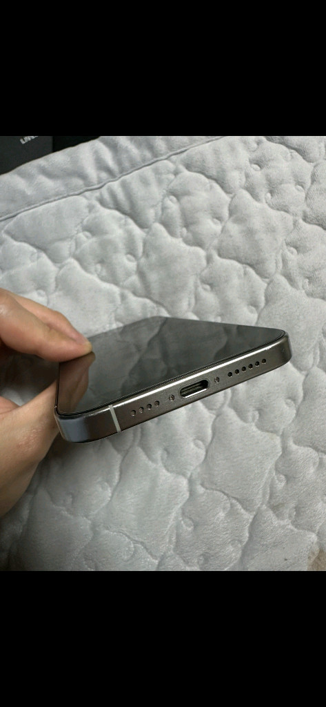 아이폰 15 프로맥스 256 배터리 99% 이미지