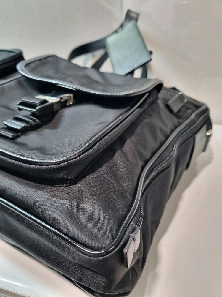 정품 프라다 브리프케이스 서류가방 이미지