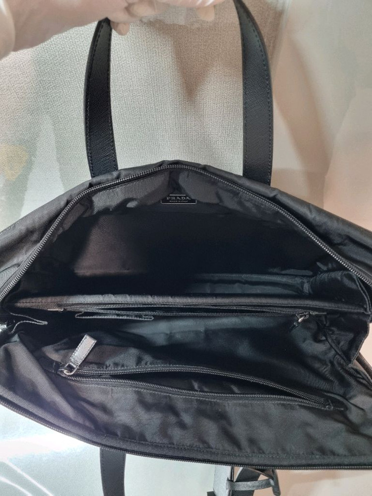 정품 프라다 브리프케이스 서류가방 이미지