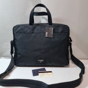 중고 프라다 브리프케이스 서류가방 이미지