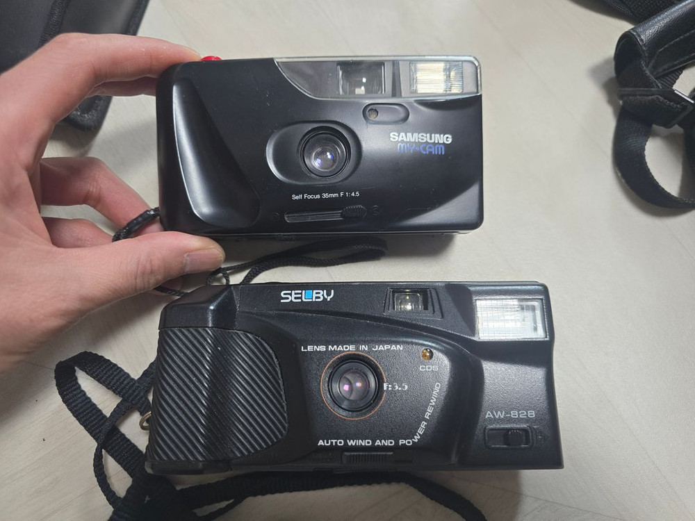 필름카메라 이미지