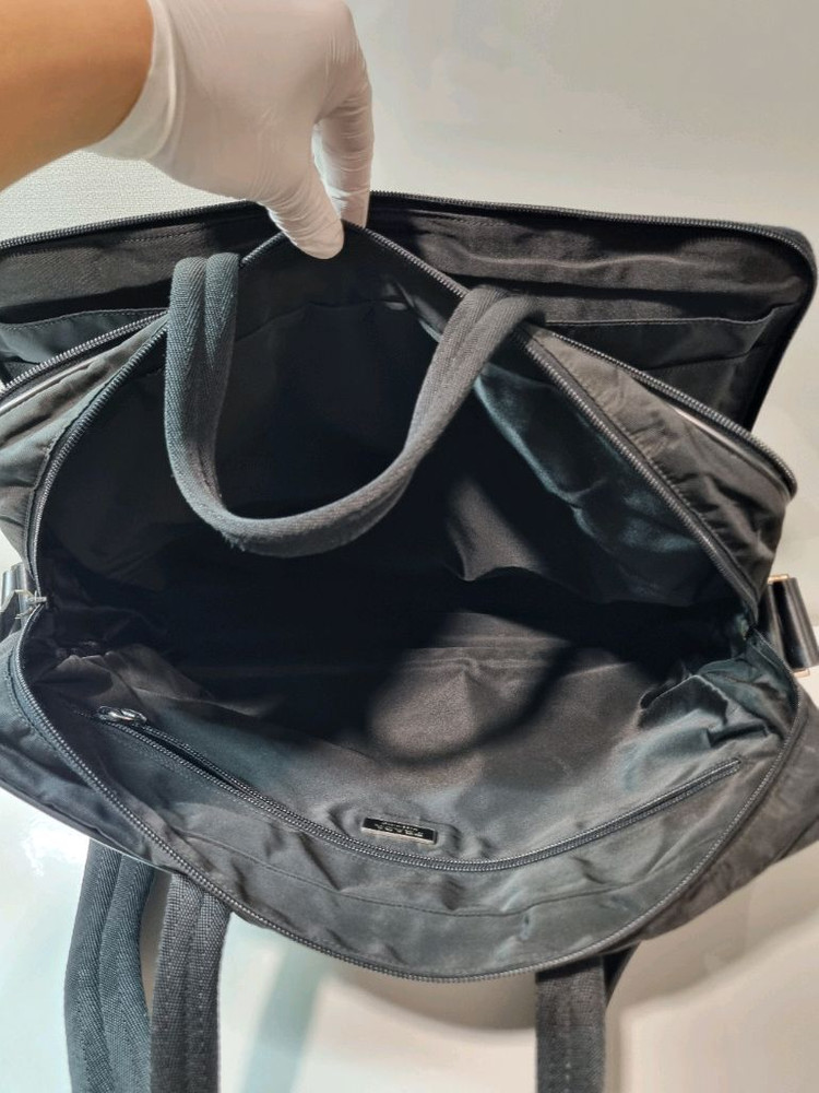 중고 프라다 브리프케이스 서류가방 이미지