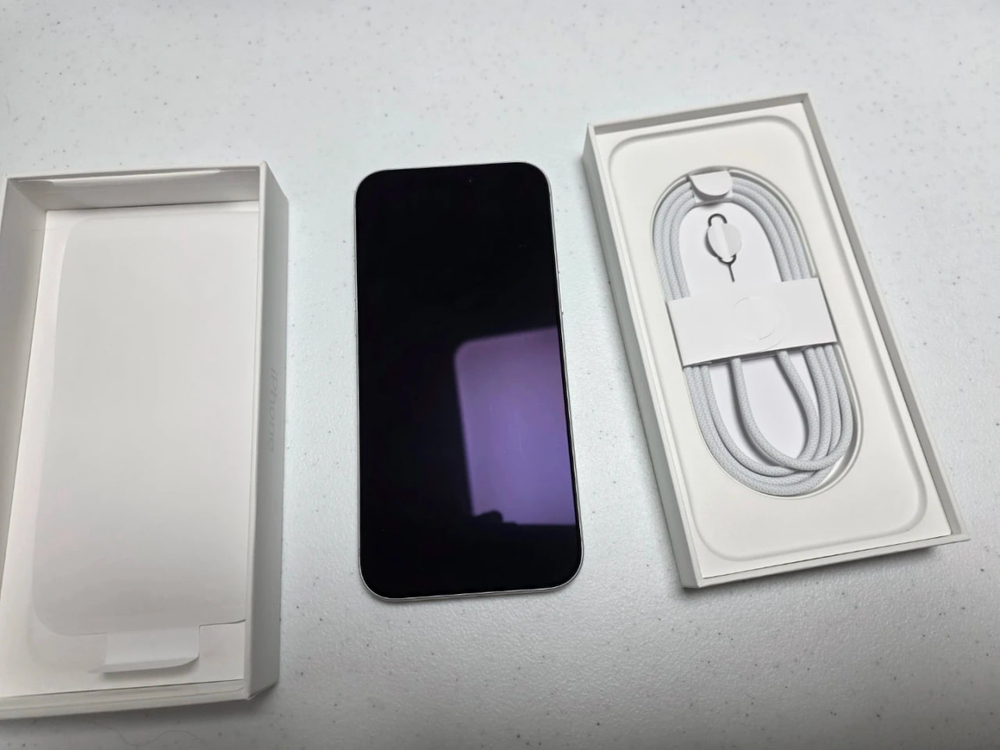 아이폰17프로맥스 실버 256 자급제 이미지