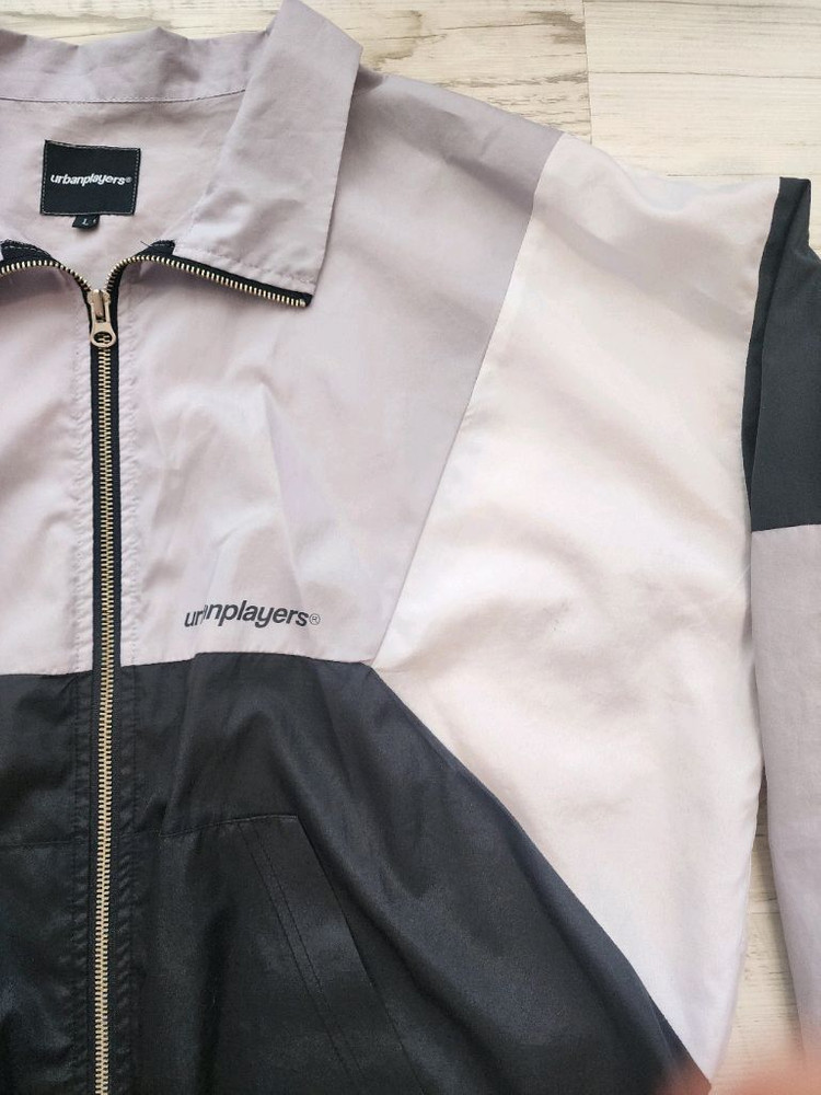 어반플레이어스 바람막이 자켓 팜 L(105~110)사이즈 런닝 자켓 점퍼 이미지