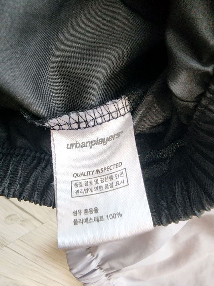 어반플레이어스 바람막이 자켓 팜 L(105~110)사이즈 런닝 자켓 점퍼 이미지