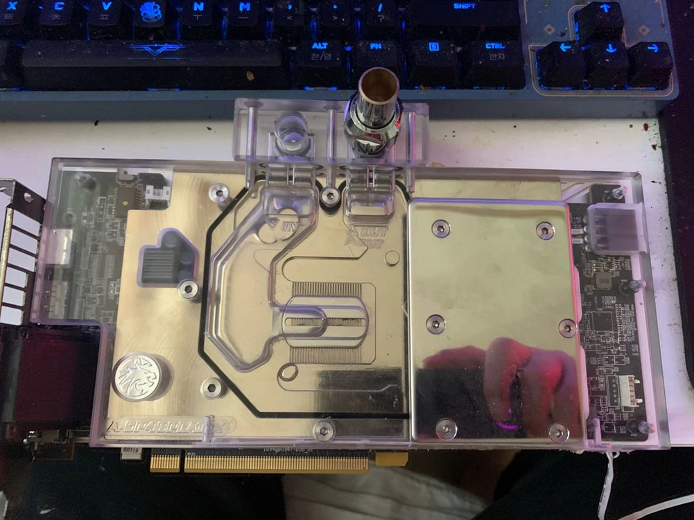 rx480 8기가 그래픽카드 워터블럭포함 이미지