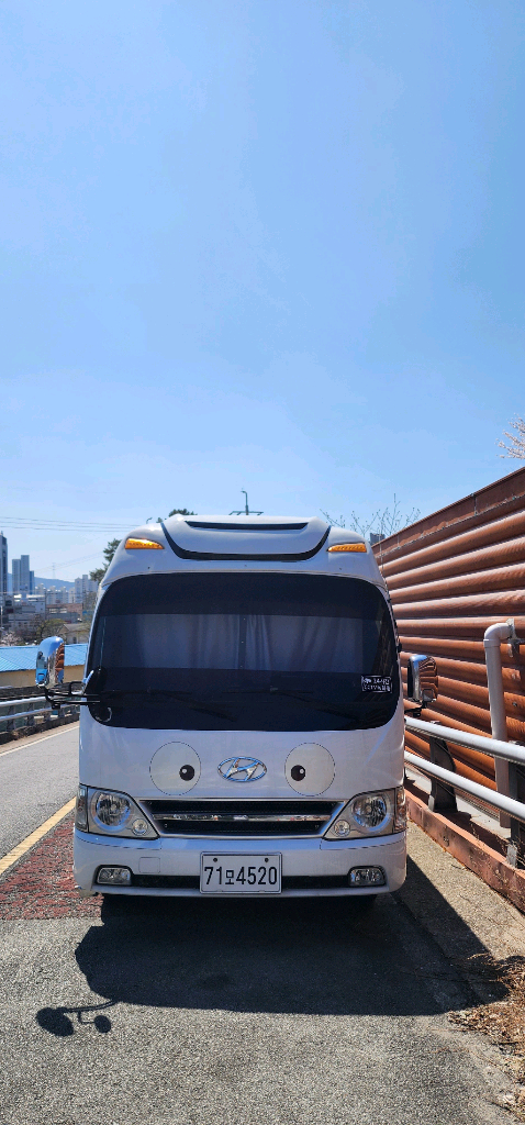 카운티.롱바디.캠핑카 풀옵션 이미지