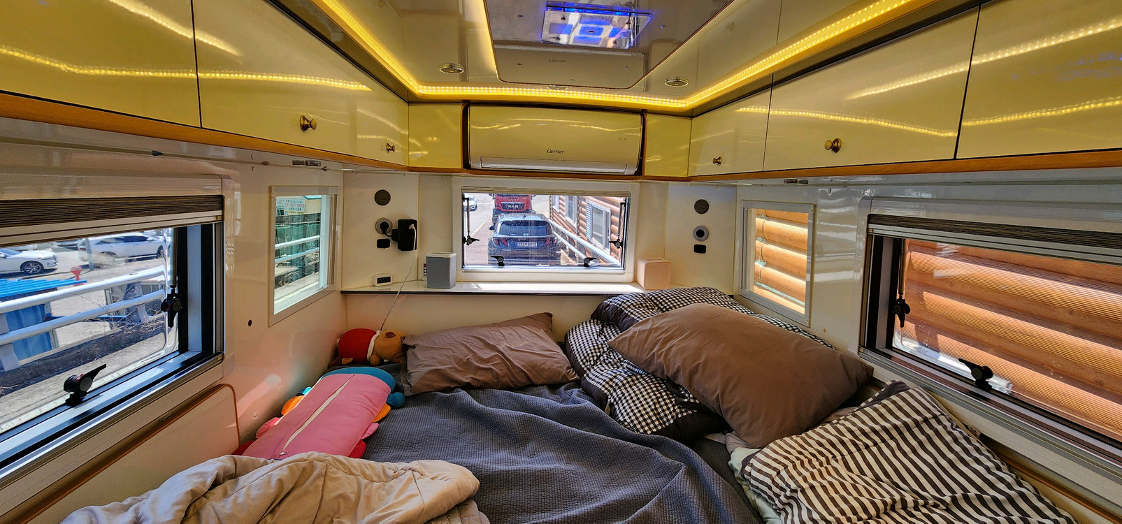 카운티.롱바디.캠핑카 풀옵션 이미지