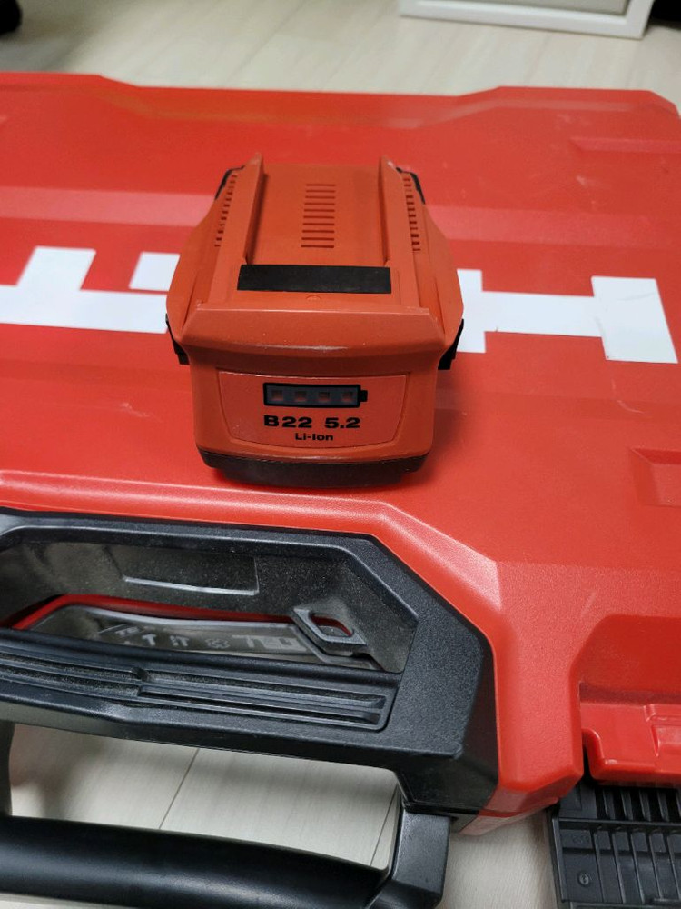 새상품. 힐티te6-a22 전동 함마드릴 팝니다. 이미지