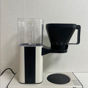 올리 가정용 커피머신 커피메이커 이미지