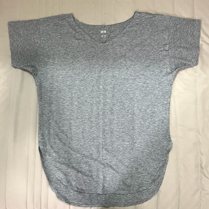 미착용/유니클로 에어리즘 반팔 티셔츠 S 이미지