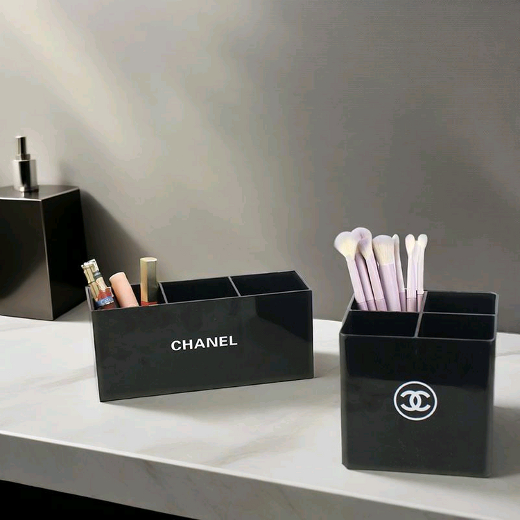 샤넬 로고 화장품 수납함 세트 이미지