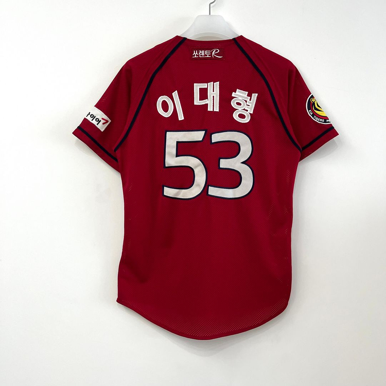 기아타이거즈 이대형 마킹 올드 원정 유니폼 이미지
