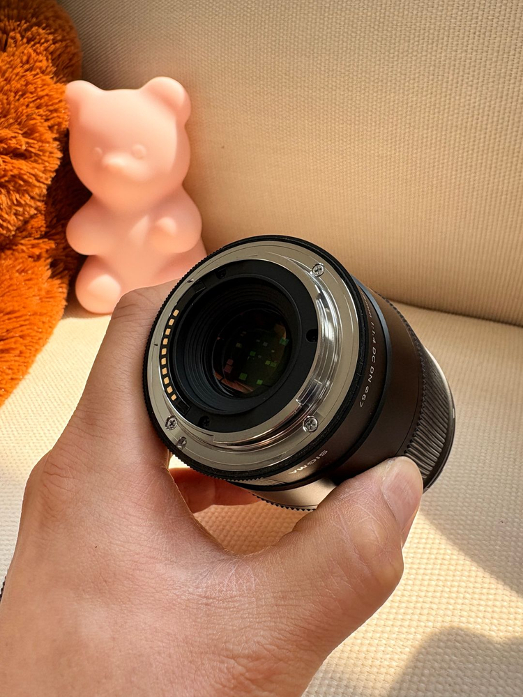 탐론 17-70 f2.8 소니 e마운트 이미지