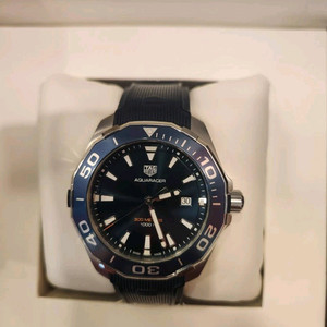 태그호이어 아쿠아레이서 시계 판매해요 이미지