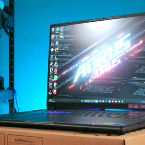 [최저가]GIGABYTE 16인치 게이밍노트북 어로스(i7-14th/4070/1TB/QHD) 이미지