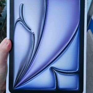 미개봉 아이패드 에어 11 m4 스페이스 그레이 판매합니다 이미지