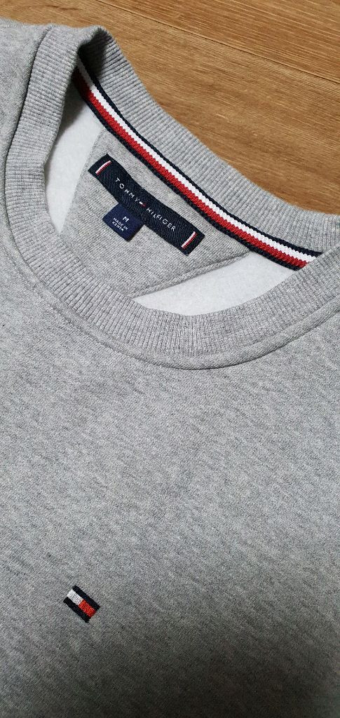 남.M) 타미힐피거 남성 긴팔 맨투맨 (기모) 여성가능 / 토미힐피거 티셔츠 사무 트레이닝 보온 이미지