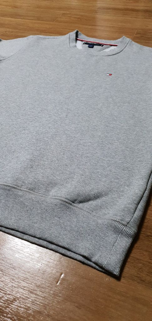 남.M) 타미힐피거 남성 긴팔 맨투맨 (기모) 여성가능 / 토미힐피거 티셔츠 사무 트레이닝 보온 이미지