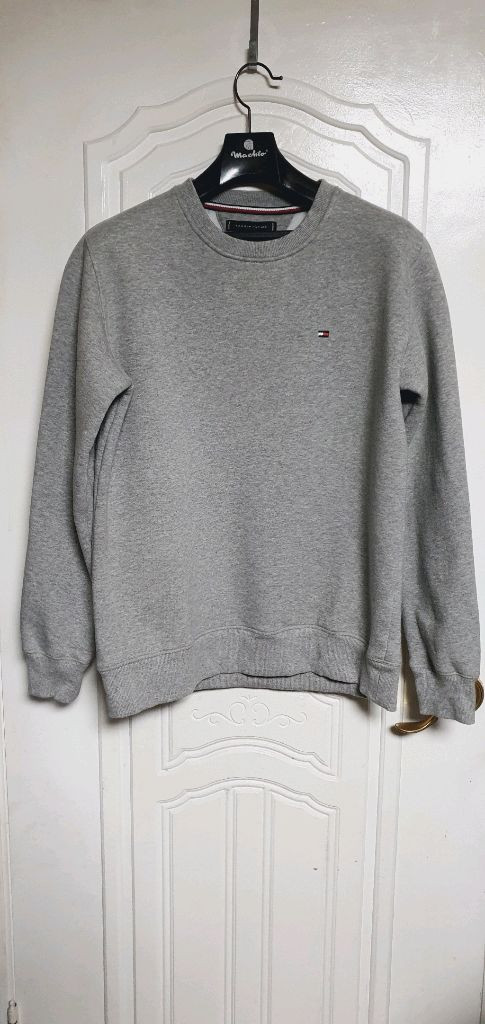 남.M) 타미힐피거 남성 긴팔 맨투맨 (기모) 여성가능 / 토미힐피거 티셔츠 사무 트레이닝 보온 이미지