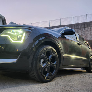 니로 18인치 SG2 순정휠 중고휠 블랙휠 팝니다 / 아반떼 K3 이미지