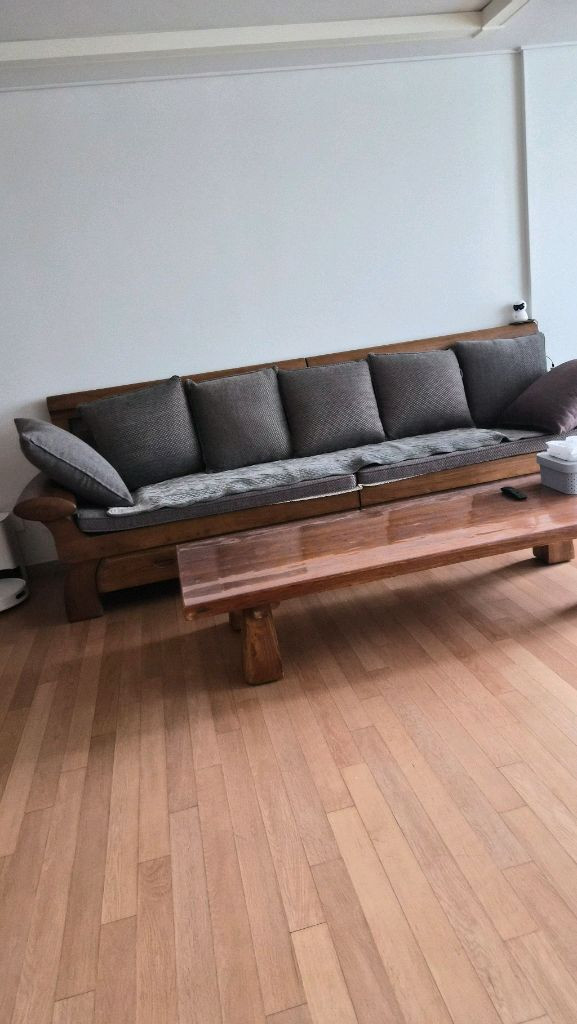 원목 쇼파.테이블.거실장세트 이미지