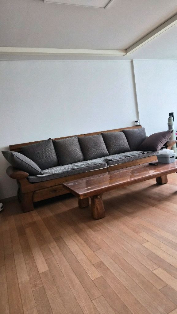 원목 쇼파.테이블.거실장세트 이미지