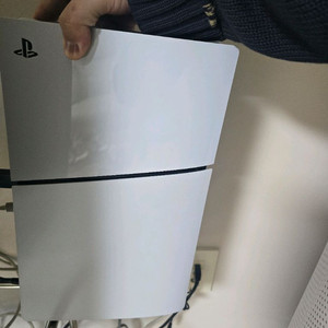 ps5 슬림 디스크에디션 cfi2018 버전 판매합니다. 이미지