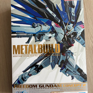 메탈빌드 프리덤 미개봉 팝니다 이미지