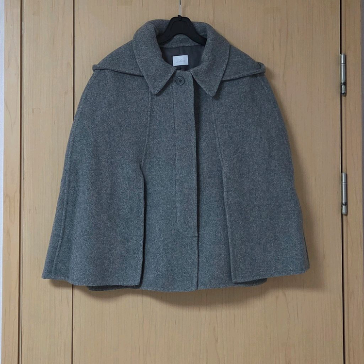 새상품) 르베인 2ND 케이프 후드 핸드메이드 코트 차콜 망토 이미지