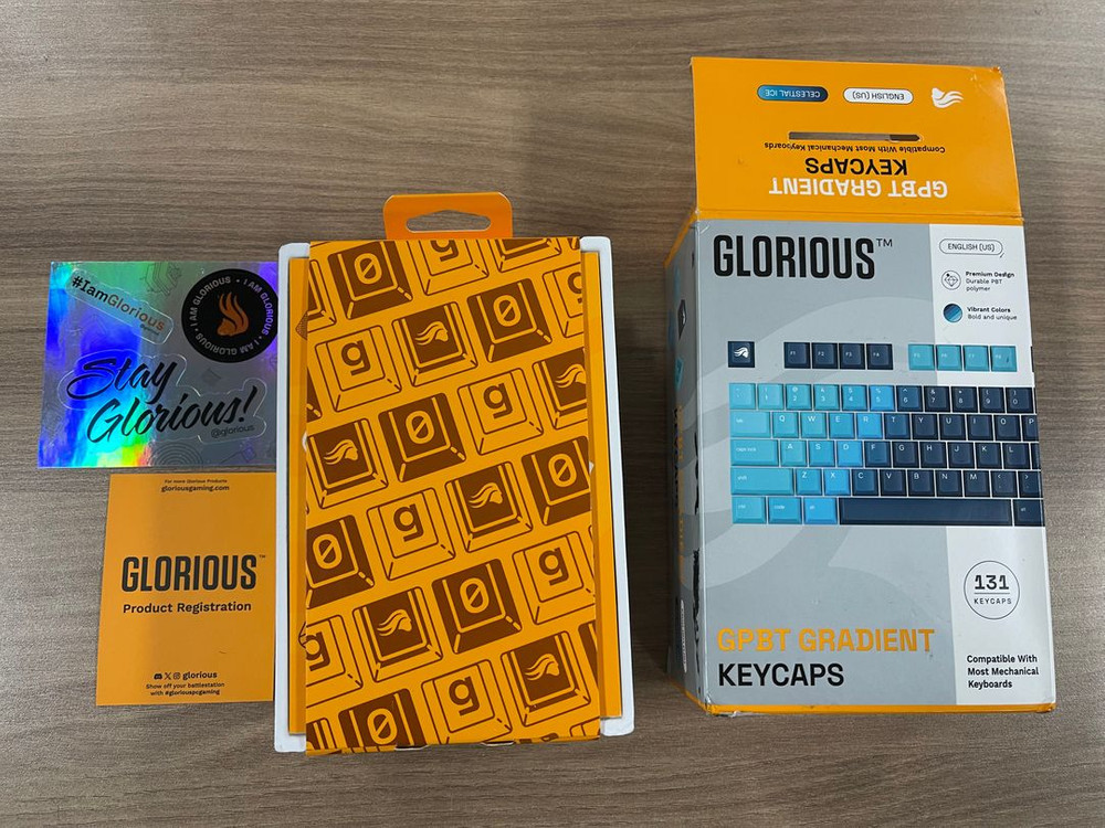글로리어스 GPBT CELESTIAL 키캡 세트 이미지