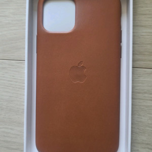 아이폰11PRO 정품 가죽케이스 이미지