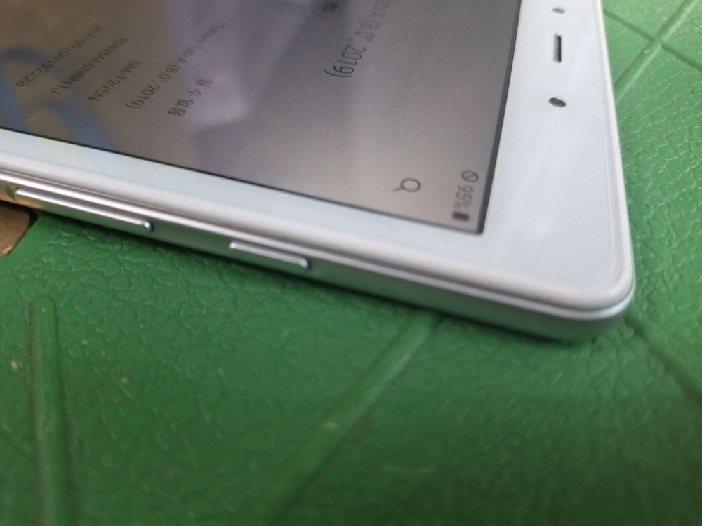 갤럭시태A 8.0 이미지