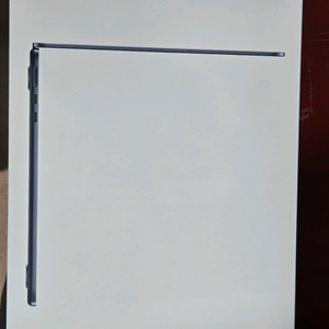 맥북에어13 m5 미드나이트 팝니다 이미지