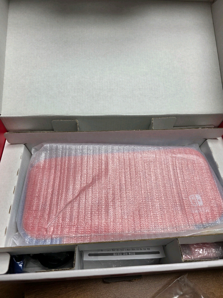 닌텐도 마리오 레드 블루 에디션 프로콘 제노블레이드 에디션팜 이미지