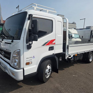 메가트럭 4.5톤익스탑차 이미지