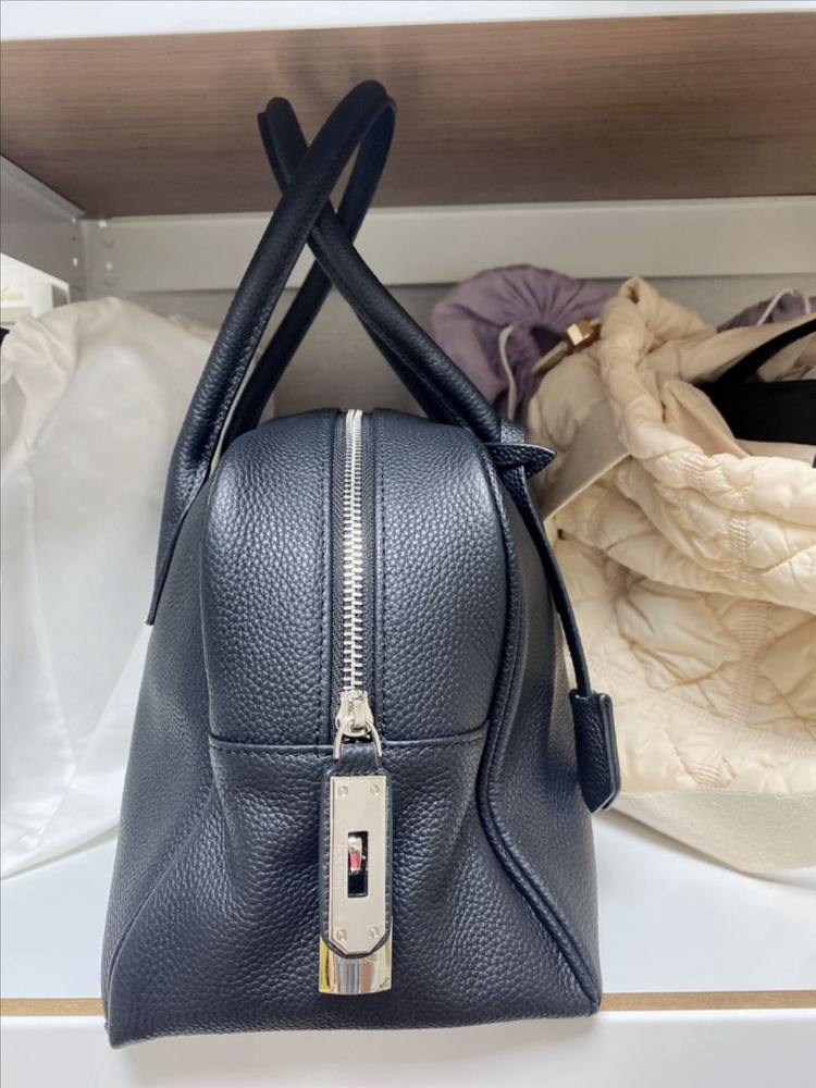 누아르나인피츠백 이미지