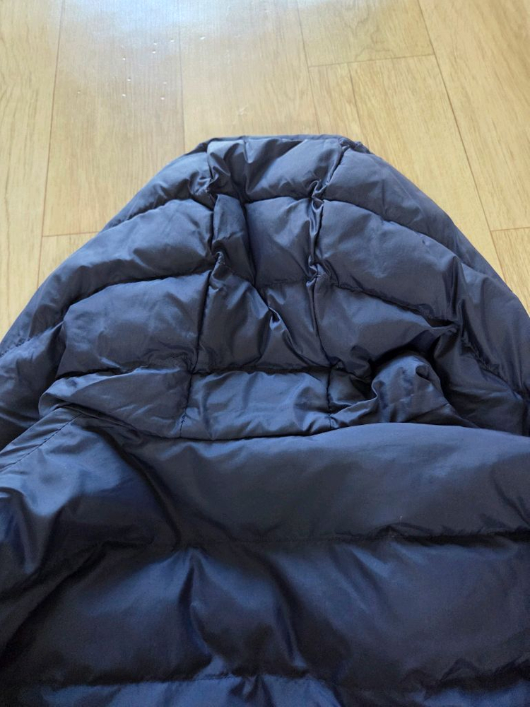유니클로 키즈 경량 패딩점퍼 네이비 150 이미지