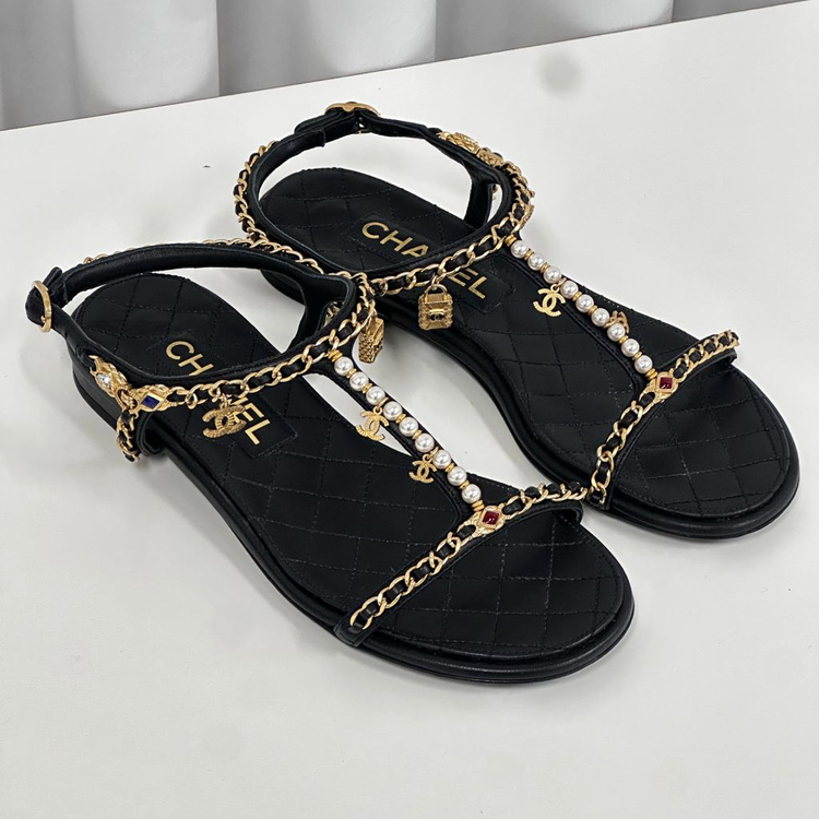 (풀구성)샤넬 퀼팅 체인 진주 장식 샌들 블랙 36.5 사이즈 이미지