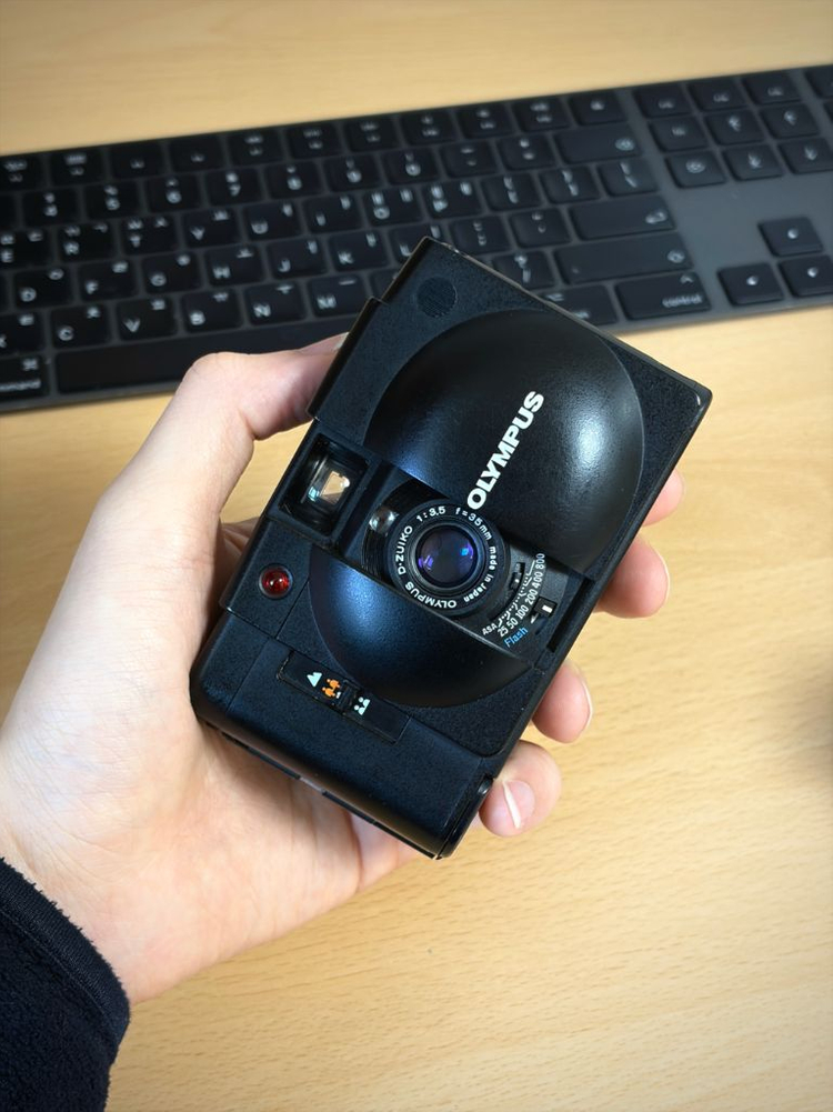 올림푸스 XA2 필름 카메라 이미지