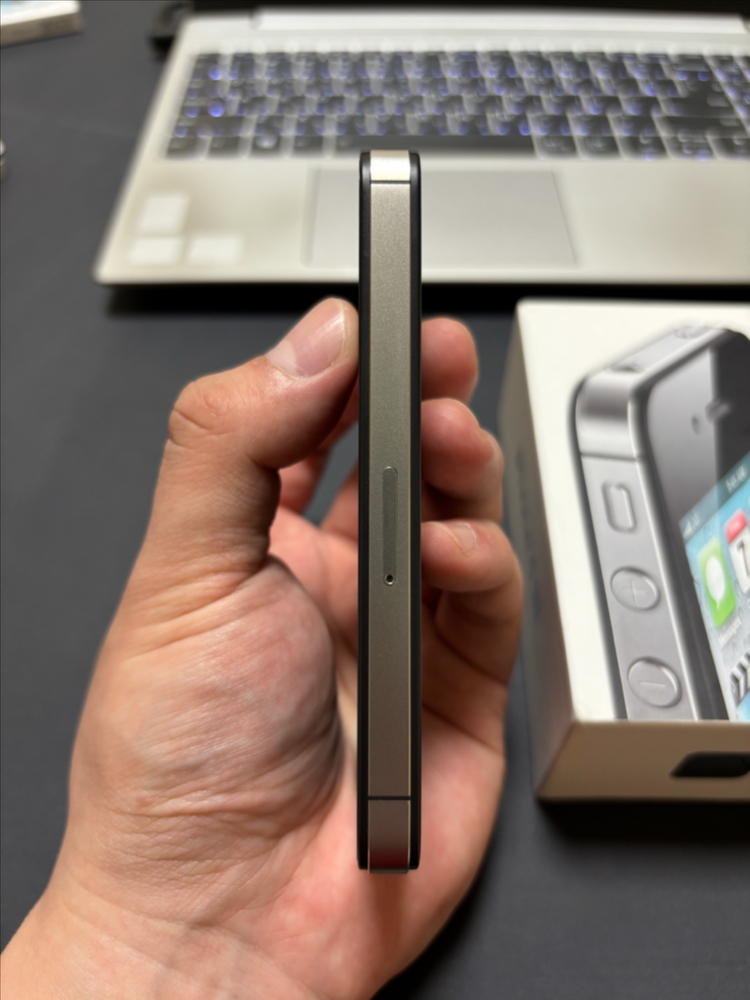 아이폰4S 16GB 블랙 S급 이미지