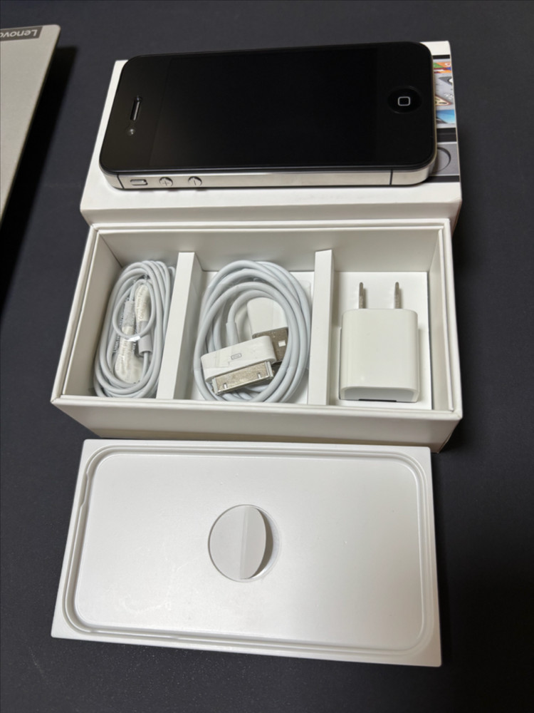 아이폰4S 16GB 블랙 S급 이미지