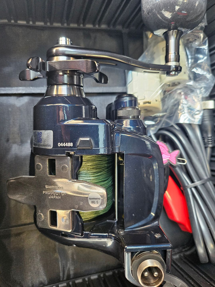 시마노 전동릴 22포스마스터3000 이미지