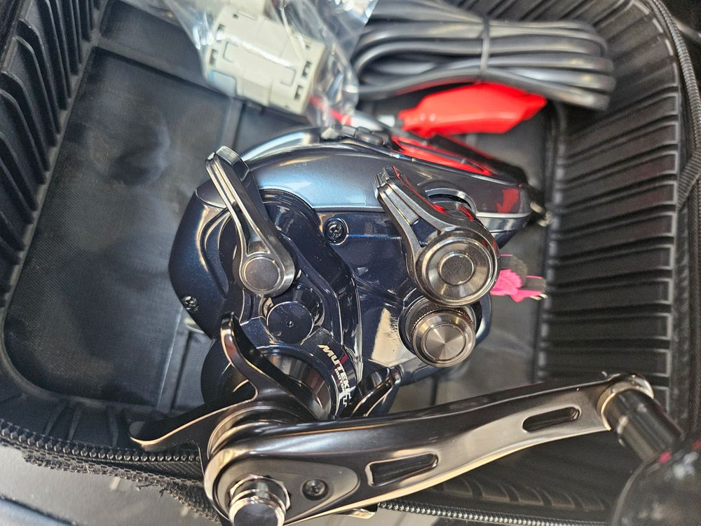 시마노 전동릴 22포스마스터3000 이미지