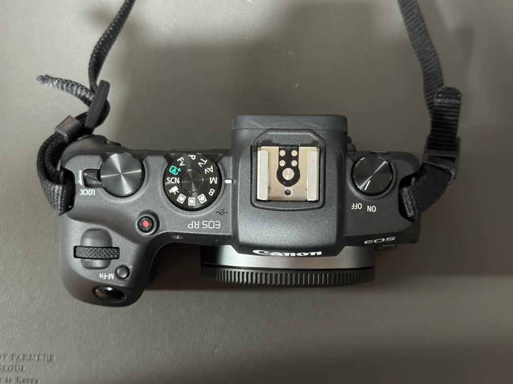 캐논 EOS RP 풀프레임 미러리스 이미지