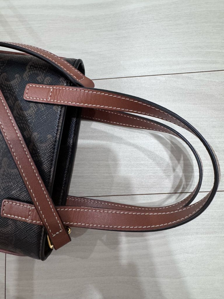 셀린느 마이크로카바스 이미지