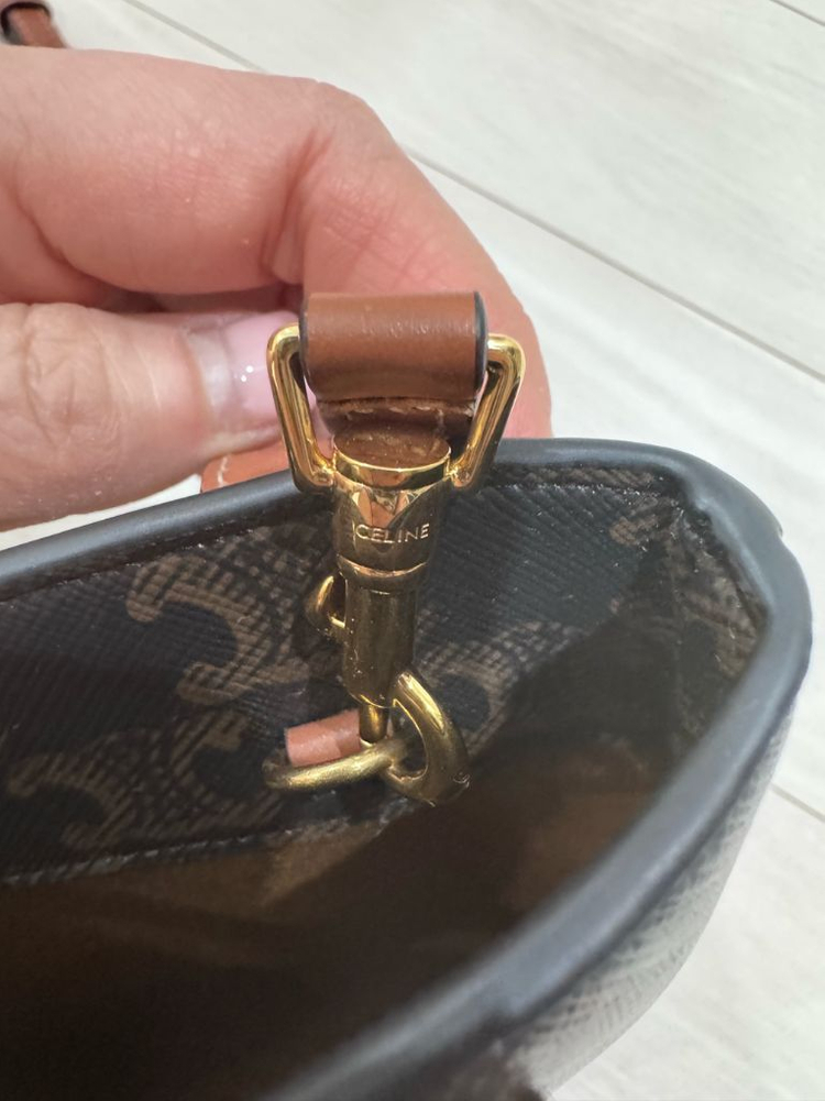 셀린느 마이크로카바스 이미지