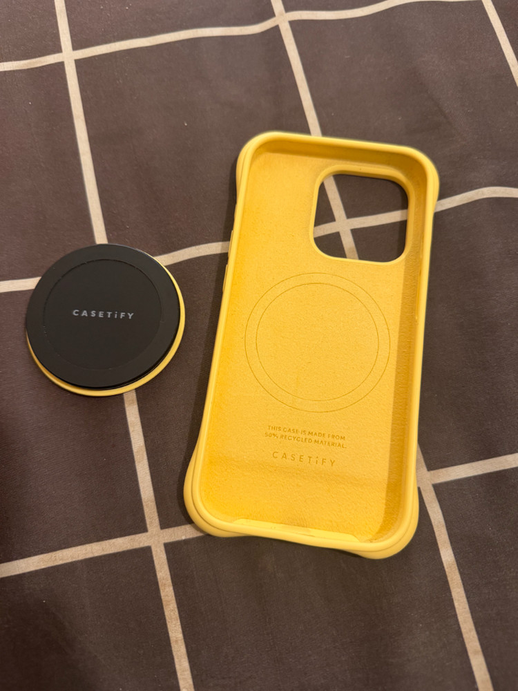 아이폰15프로 정품 케이스티파이 리플케이스 옐로우 팝니다 이미지